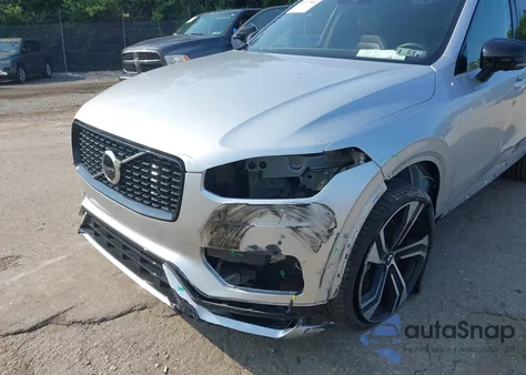 2021 Volvo Xc90 T6 R-Design 7 Passenger z USA, uszkodzony, nr VIN YV4A22PM0M1768805